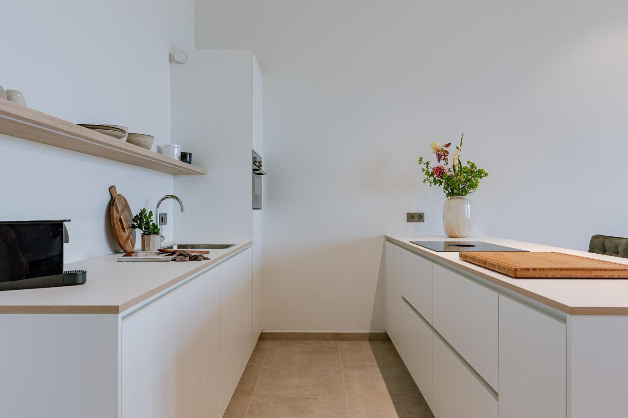 Huswell - Seafront Apartment With Stunning Views Остенде Екстериор снимка